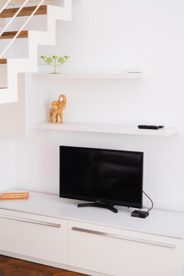 Loft Via Morosini Centro Varese - Ixihome Luaran gambar
